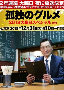 掀起衣服含着乳朋友的35岁大屁股人妻后入自己动